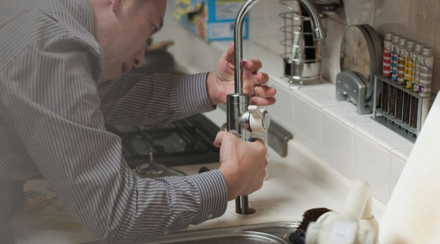 Local annual plumbing maintenance in Ellinger, TX